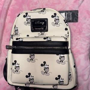 BNWT Disney Loungefly Mickey Mouse backpack